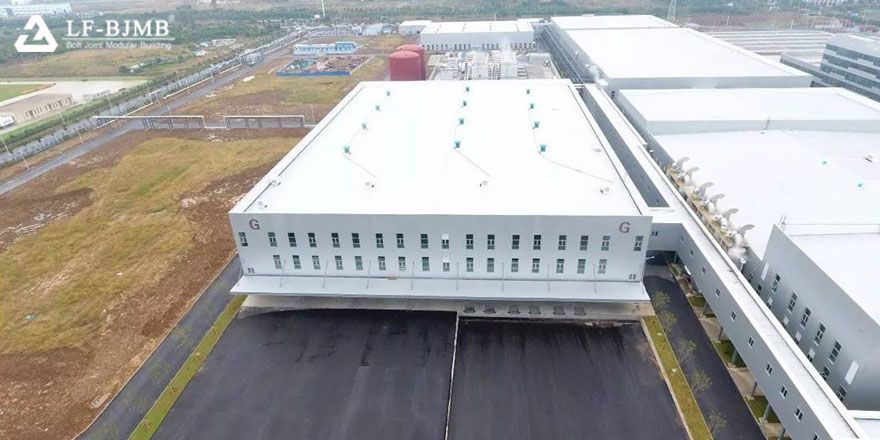 warehouse builders