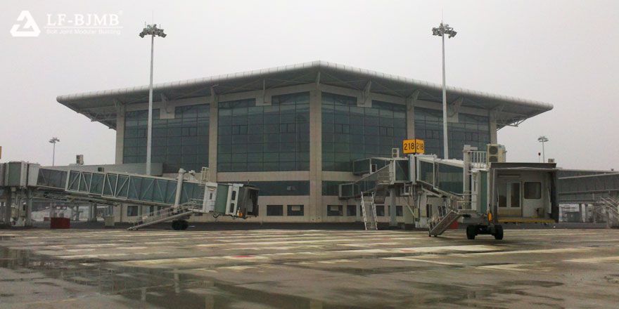 terminal airport building 