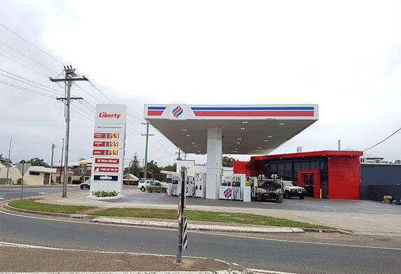 What are the three major measures to prevent the collapse of the gas station space frame?