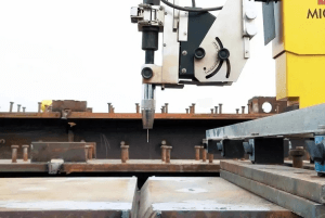 Intelligent Welding Robot