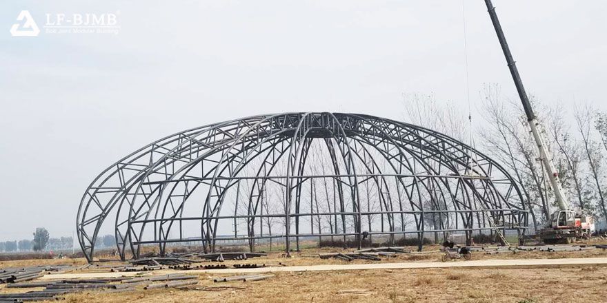 space truss structural glass roofs