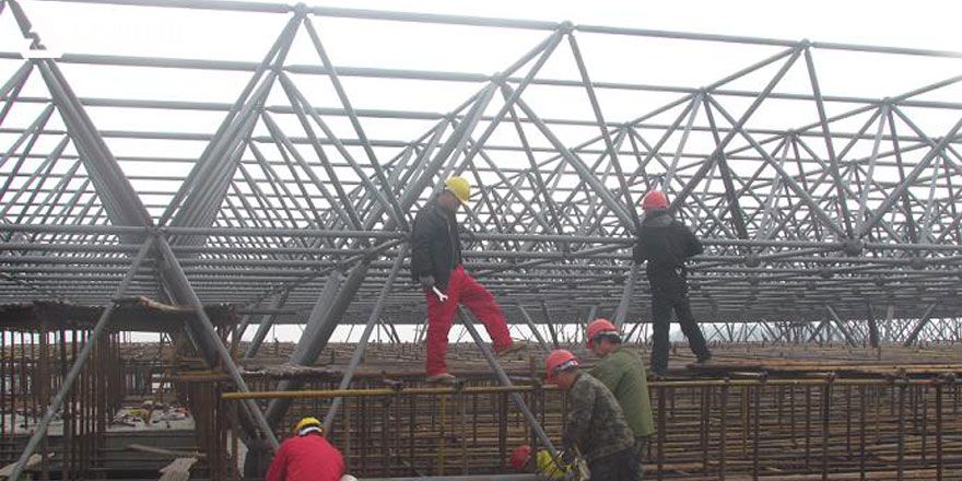 light space frame stadium roof system