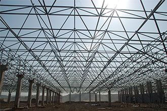 What is the heat resistance and heat insulation effect of steel structure building