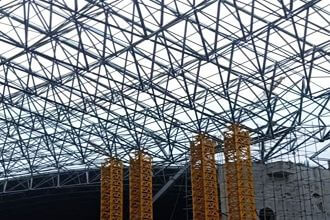 Analysis of the strength and stability of the space frame steel structure