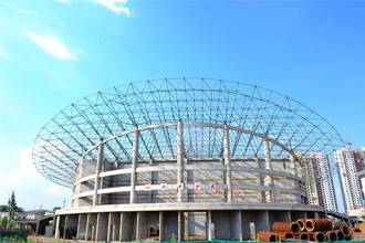 Construction of the roof space frame of Ningwu county gymnasium