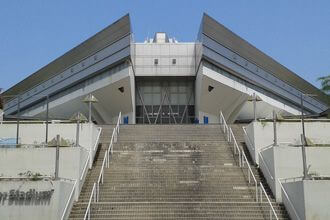 Gymnasium roof steel structure