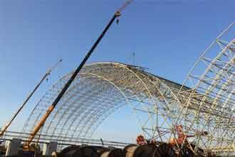 Prefab space frame construction for stock yard shed