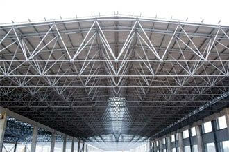 Building space frame structure application in metro depot station