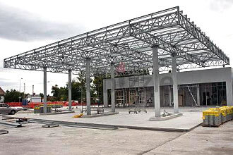 Common quality problems of steel structure canopy in LNG receiving station