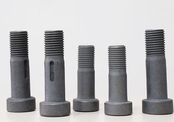 The application of high strength bolts in space structure and its key role