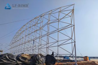 What should be noted in the welding process of bolted ball structures?