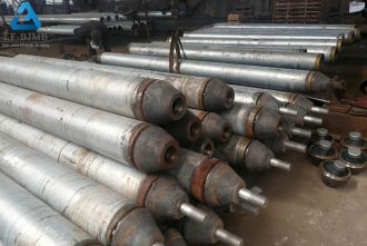 Galvanized Steel Tube Members for Space Frame Galvanized steel tube members with cone heads and bolts for bolted space frame, stacked in factory